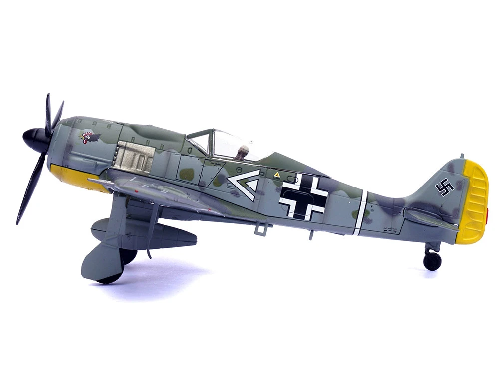 Focke-Wulf Fw 190A Aircraft "108-Victory Ace Hauptmann Hans 'Assi' Hahn, Gruppenkommandeur, III./JG 2 Richthofen, France" (1942) German Luftwaffe 1/72 Diecast Model Airplane By Legion - Image 4