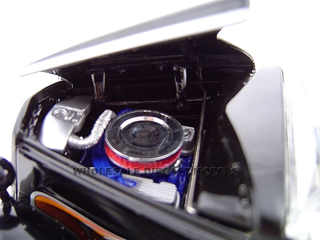 1934 Ford Custom Convertible Black With Flames 1/24 Diecast Car Model By Unique Replicas - Image 6