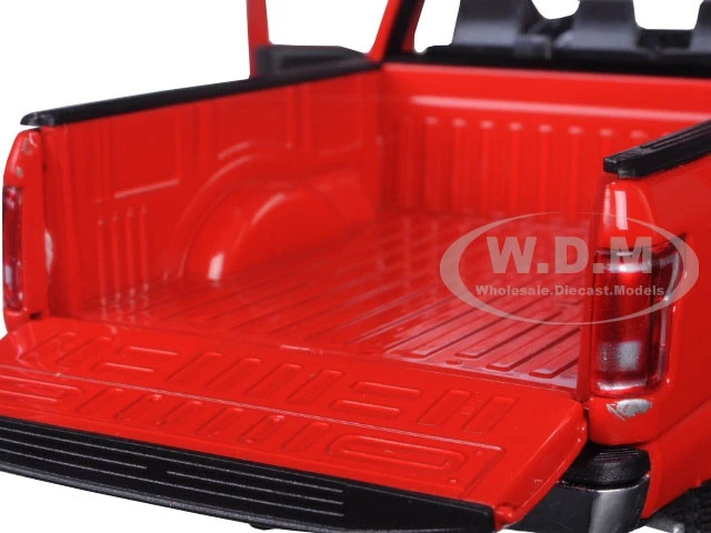 2015 Ford F-150 Regular Cab Pickup Truck Red 1/24-1/27 Diecast Model Car By Welly - Image 4