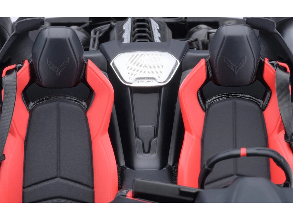 2020 Chevrolet Corvette C8 Stingray Black 1/18 Model Car By Autoart - Image 7