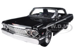 1962 Chevrolet Impala SS Black 1/24 Diecast Model Car By New Ray