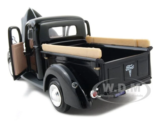 1940 Ford Pickup Truck Black 1/24 Diecast Model Car By Motormax - Image 2