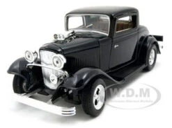 1932 Ford Coupe Black 1/24 Diecast Model Car By Motormax