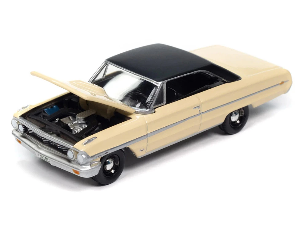 1964 Ford Galaxie 500 XL Sunshine Yellow With Black Top "Vintage Muscle" Series 1/64 Diecast Model Car By Auto World - Image 2