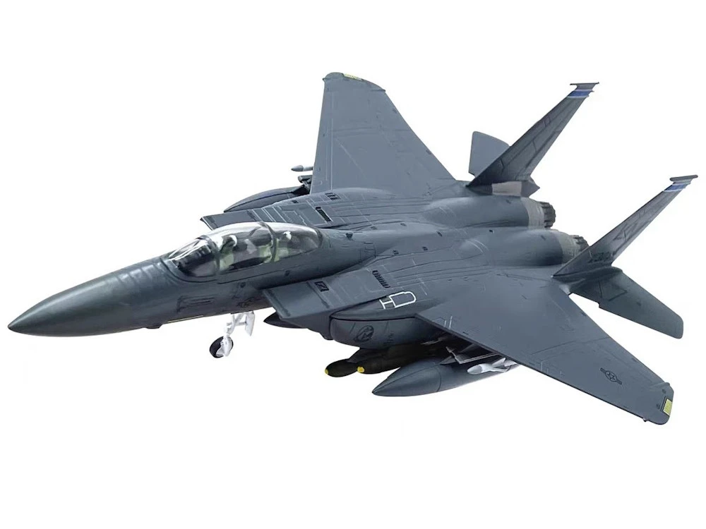 Other McDonnell Douglas F-15E Strike Eagle Aircraft "492nd Fighter Squadron, 48th Fighter Wing, RAF Lakenheath, England" (2020) United States Air Force Europe 1/100 Diecast Model Airplane - Image 2