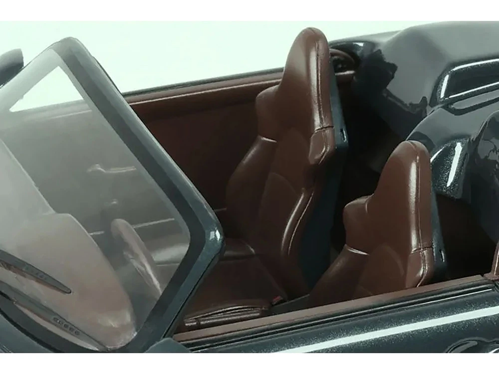 Porsche 993 Speedster Black 1/18 Model Car By GT Spirit - Image 3