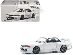 GTR R32 RHD (Right Hand Drive) Crystal White 1/64 Diecast Model Car By Pop Race