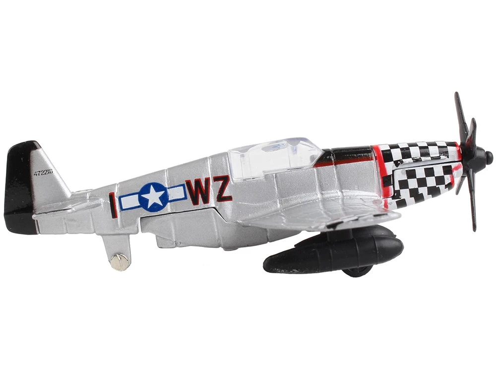 North American P-51 Mustang Fighter Aircraft Silver Metallic "United States Army Air Force" With Runway Section Diecast Model Airplane By Runway24 - Image 2