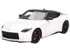Nissan Fairlady Z Version ST 2023 Everest White RHD 1/18 Model Car By Top Speed